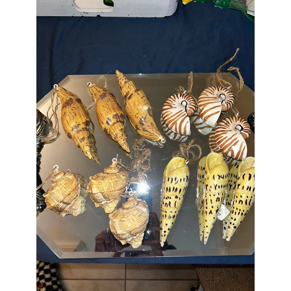 Vintage VERY RARE Set Of 12 Pacific Rim Ceramic Seashell Ornaments Hand Painted